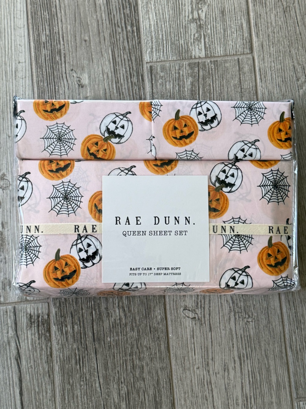 Rae Dunn Pink Pumpkin & Spiderweb Sheet Set - Queen
